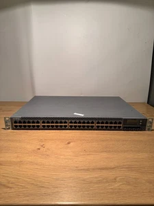 Juniper EX3300-48P 48 puertos PoE+ 740 vatios 1000BASE-T + 4 puertos SFP/SFP+ - Imagen 1 de 11