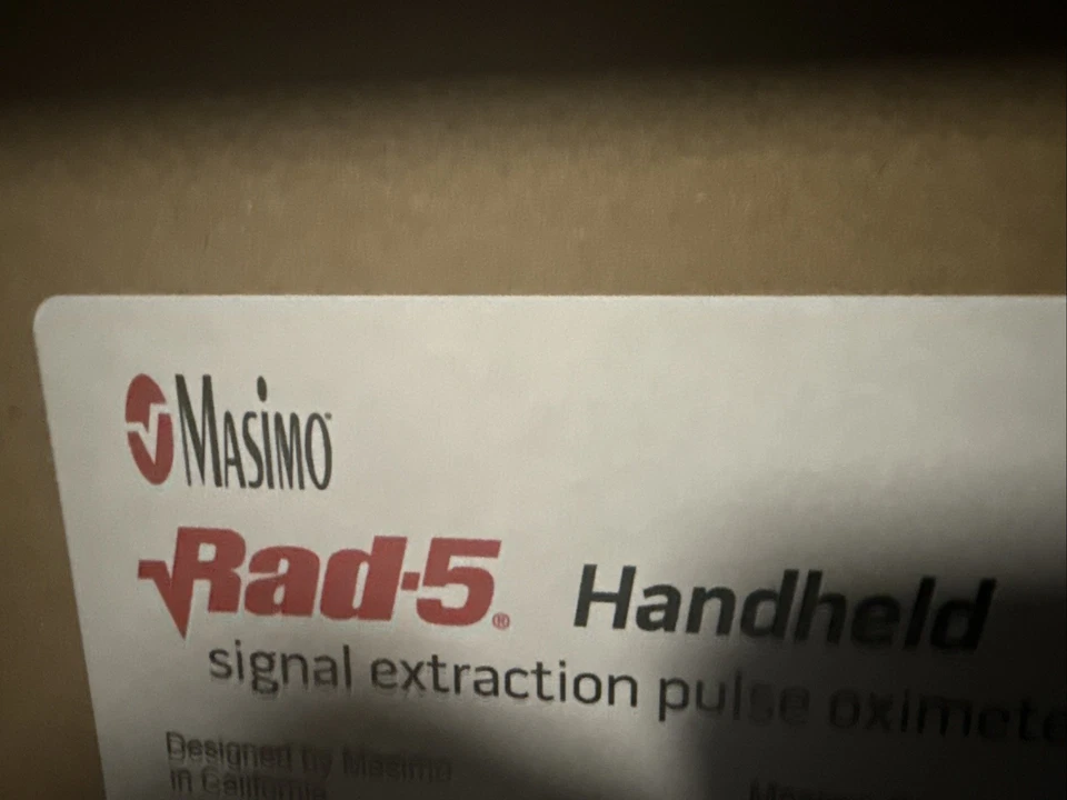 Импульсный оксиметр для извлечения сигнала MasimoSET Rad-5v с кабелем пациента LNC-10 - Изображение 1 из 1
