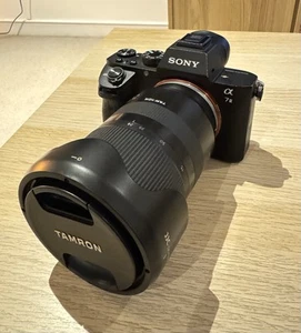 Sony Alpha A7ii (Body Only) + 6 Batteries + 2 Chargers - Picture 1 of 7