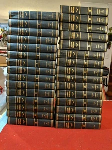 Encyclopedia Americana 1965 Complete Set 30 Volumes 1-30 Good condition - Picture 1 of 8