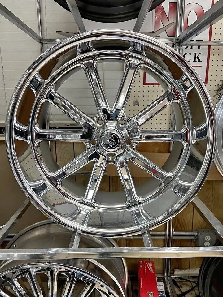 Llantas cromadas 22x9 22x11 US MAGS RAMBLER U110 C10 GMC CHEVY OBS C1500 5x127 Foto 1 de 1