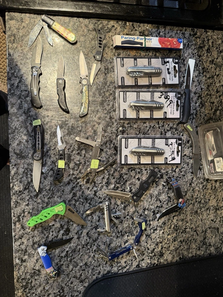 Lot Of 21 Pocket Knife Tactical Camping Survival Tool EDC Folding Knives Collect - Image 1 of 4