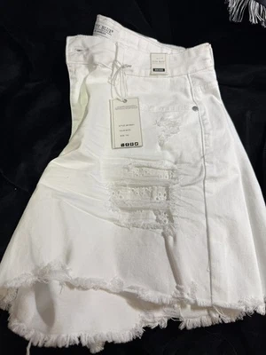 Nuevo con etiquetas Pantalones Cortos Judy Azul Para Mujer 1XL Blanco Con Encaje Blanco - Corte Denim Envejecido Foto 1 de 4