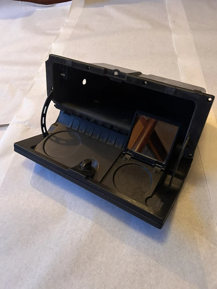 Puerta y compartimento para guantera Volvo 240 244 245 azul marino con espejo OEM Foto 1 de 4