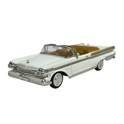 1/43 Road Signature 1957 Mercury Turnpike Cruiser White Diecast Car 94253 VTG - Image 1 of 4