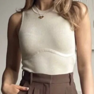 Abercrombie & Fitch Corsé Blanco Bajo el Busto Sin Mangas Suéter Top Talla L - Imagen 1 de 6
