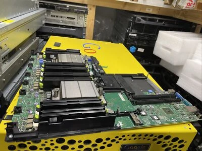 Dell PowerEdge R620 Socket LGA2011 Motherboard With Tray 0KCKR5 KCKR5 - Image 1 of 4