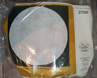 Old Fashioned Christmas Tree Skirt Table Cover Kit 2700The Creative Circle A15 - Image 1 of 4