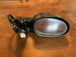 1999 00 01 Chrysler LHS Passenger Side Right Hand Rear View Side View Mirror - Picture 1 of 4
