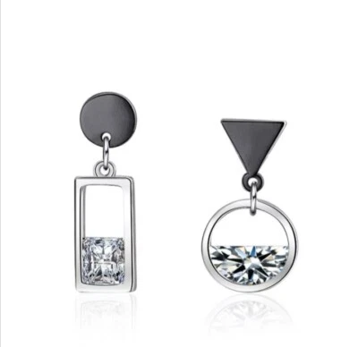 Orecchini cerchio rettangolo placcato zirconi argento / Earrings plated zircons - Immagine 1 di 4