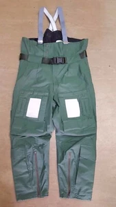 Original RAF Militärausgabe MK4A FR Gore-Tex olivgrün kaltes Wetter Hose - Bild 1 von 3