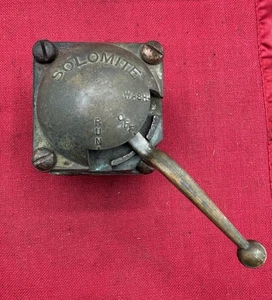 Interruptor de flujo de alarma general de 4 puertos de latón Solomita de 63’ de colección ¿Envío? AquaMatic Inc. - Imagen 1 de 7