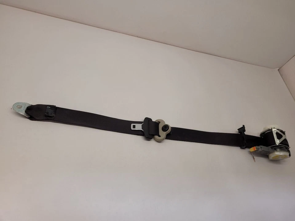 11-15 LINCOLN MKX Black RH Seat Belt Front Bucket Passenger Retractor   - Image 1 of 4