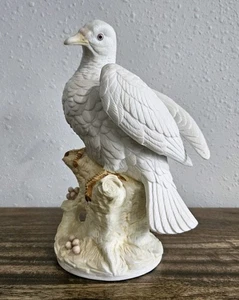 Paloma en tocón de árbol porcelana blanca huevos de porcelana años 60 Japón pintados a mano KW5447 8,5 - Imagen 1 de 8