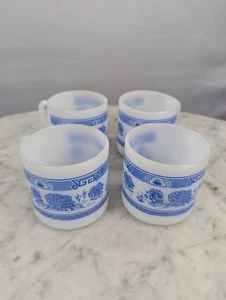4 Vintage Fire King Anchor Hocking Blue Willow seltener Stil Kaffeetassen Tassen 3" - Bild 1 von 8