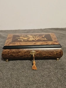 Vintage Working Reuge Music Box Sorrento Italy - Picture 1 of 11