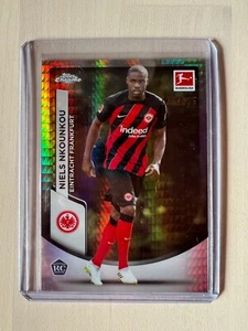 2023/24 TOPPS CHROM Bundesliga NIELS NKOUNKOU Frankfurt Rookie RC #225 Prisma - Bild 1 von 3