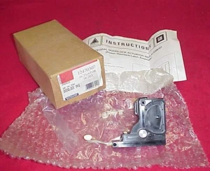 NEW GM 95-01 02 03 04 05 BLAZER RH RIGHT REAR SIDE DOOR LOCK ACTUATOR 12470307 - Picture 1 of 7