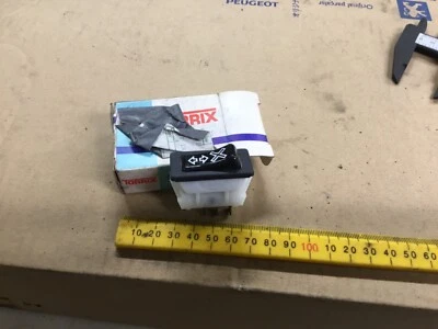Genuíno Peugeot 604 vintage janela traseira desligar interruptor painel console 655019 - Imagem 1 de 3