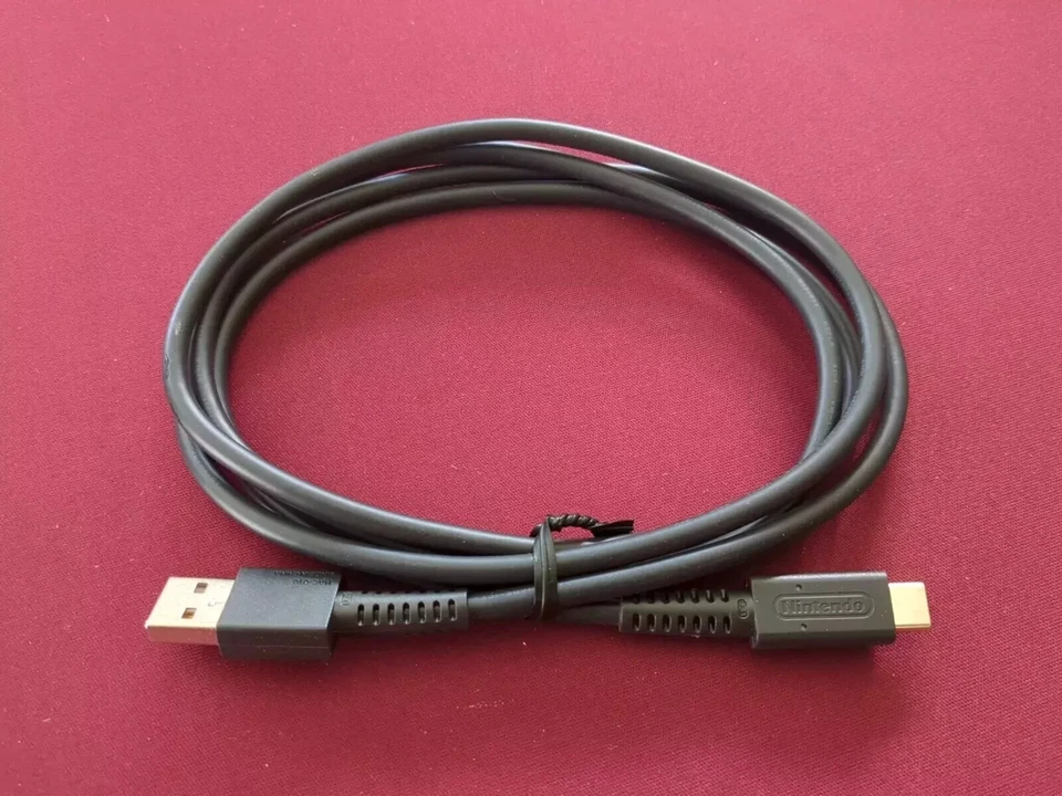Cable de carga para mando y tablet Switch Pro marca oficial Nintendo HAC-010 Foto 1 de 1