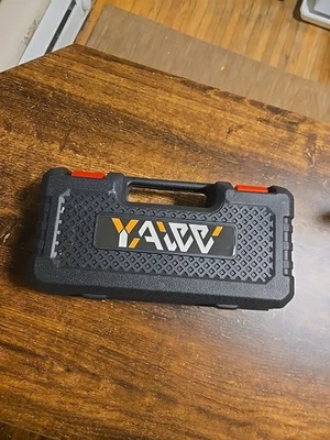 Tijeras de podar eléctricas sin escobillas para batería DeWalt 20V, portátiles (sin batería) Foto 1 de 3