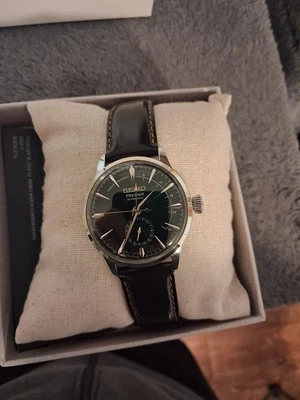 Reloj Hombre Seiko Presage Verde - SRPE45 Foto 1 de 4