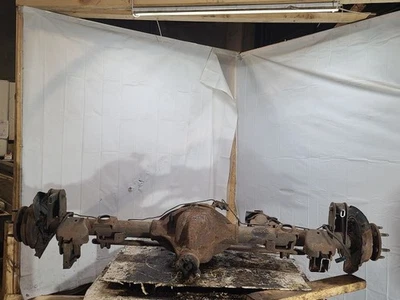 Rear Axle 2WD 8-1/2" Ring Gear 10 Bolt Opt GU4 Fits 09-14 SUBURBAN 1500 1625225 - Imagem 1 de 4