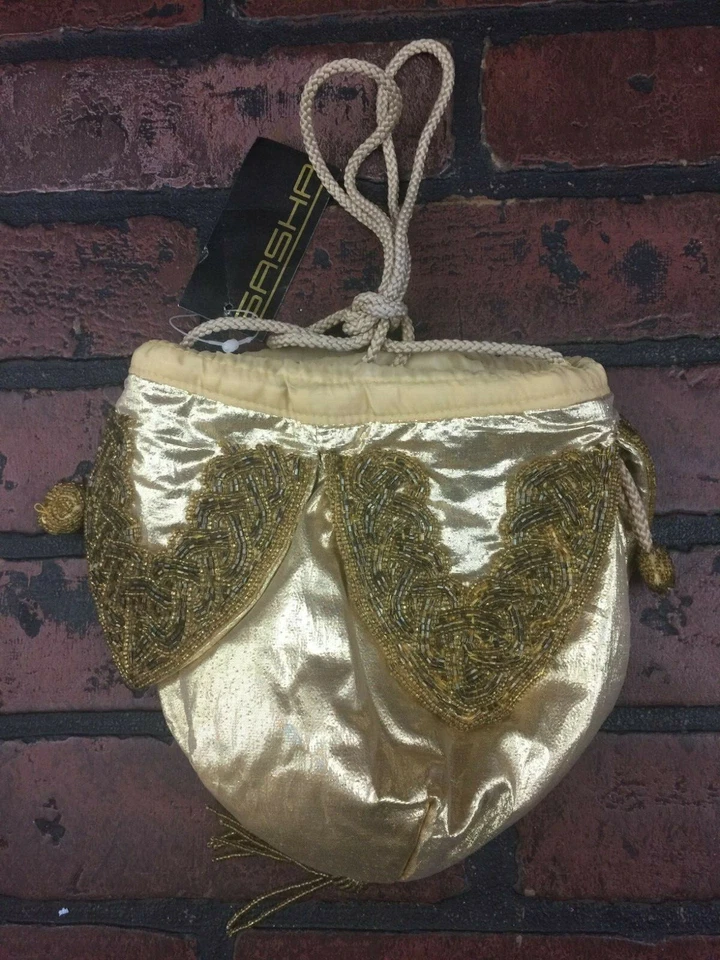 Vintage Sasha Gold Handbag / Purse with Gold Chain Clamshell Design Petite