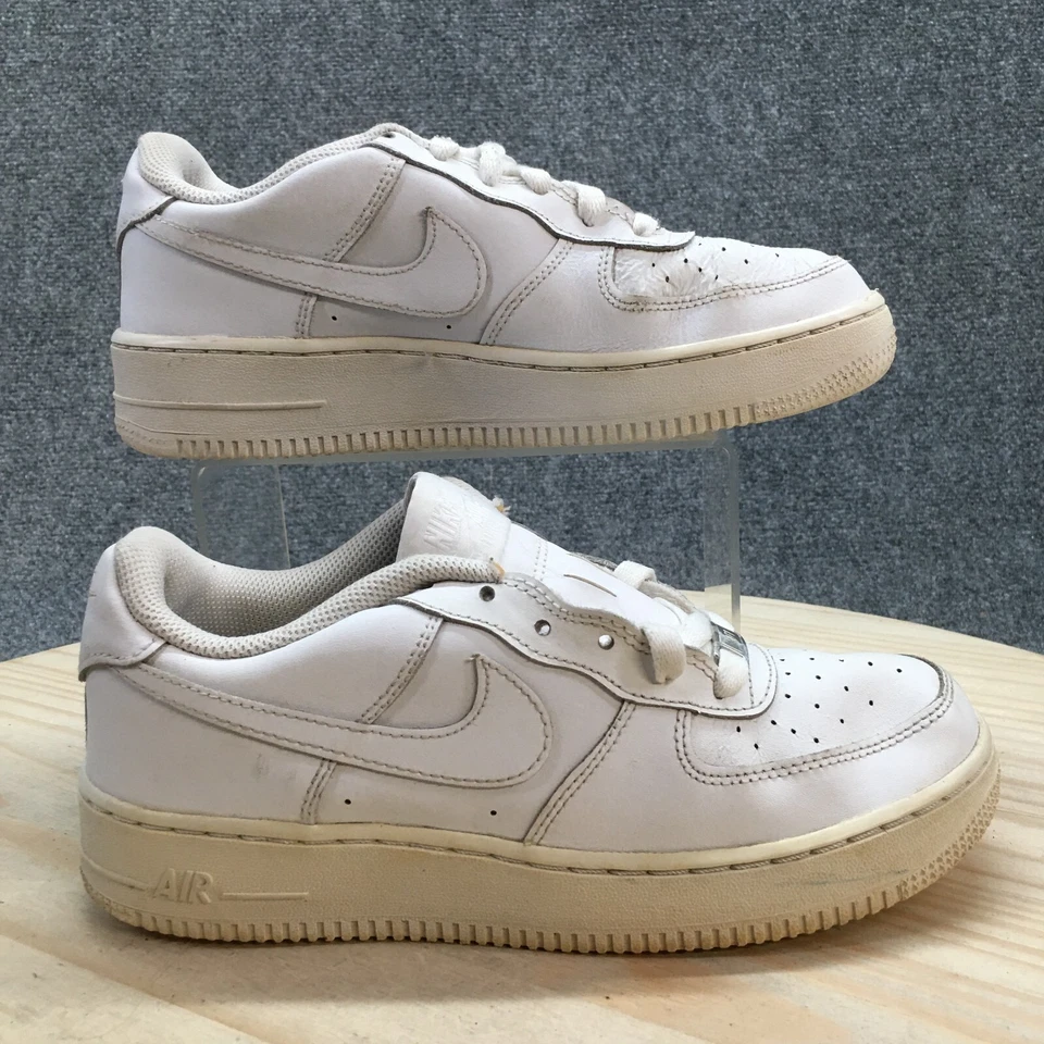 Nike Shoes Youth 6 Womens 7.5 Air Force 1 LE GS AF1  DH2920-111  Triple White - Image 1 of 4