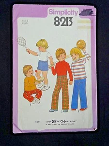 PANTALONES CORTOS PARA NIÑOS PEQUEÑOS Simplicity Patrón de Costura 8213 Talla 3 De Colección 1977 SIN CORTAR - Imagen 1 de 3