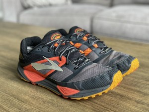 brooks cascadia outlet