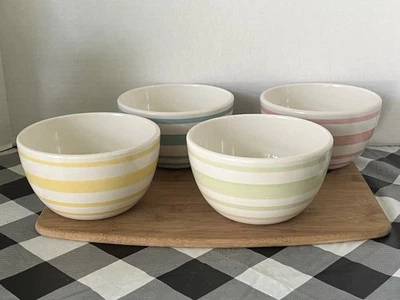 TAG Cuencos de Sopa de Cereal a Rayas Pastel 6" (Sin Palillos Juego de 4 Foto 1 de 4