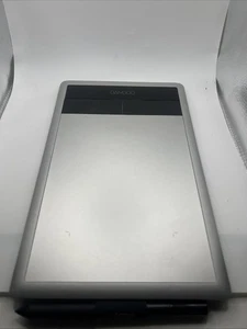 Wacom BAMBOO CTH-470 Graphic Drawing Touch Tablet with Capture Pen- No Battery - Picture 1 of 3