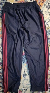 Vintage 2002 Adidas Climaproof Pantaloni Blu Nylon Frangivento Cerniera Caviglia Rosso Righe XL - Foto 1 di 10