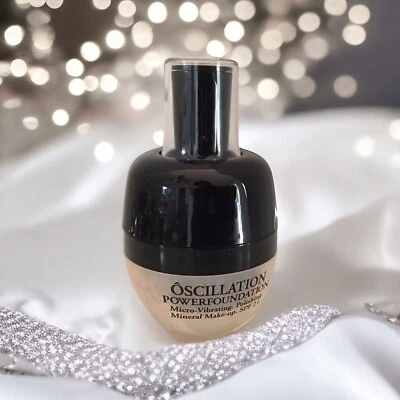 Maquillaje mineral Lancome Oscillation Powerfoundation FPS 21 - BEIGE 10 - 8 g/0,28 oz Foto 1 de 4