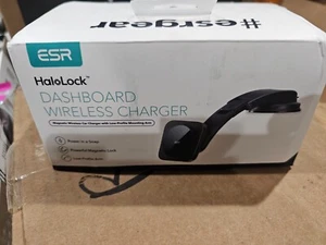 Chargeur voiture sans fil magnétique ESR tableau de bord MagSafe HaloLock - Photo 1 sur 3