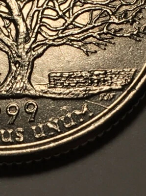 "DIE CRACKS/ BREAK BOTH SIDES” 1999 P Connecticut State Quarter.  Unique!! - Image 1 of 4