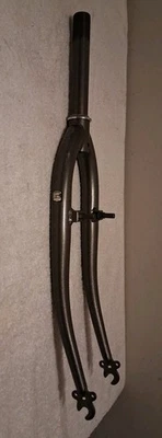 Винтажная консольная вилка для горного велосипеда CR 1010 1 дюйм с резьбой 26 дюймов темно-серая блестящая отделка  - Изображение 1 из 4