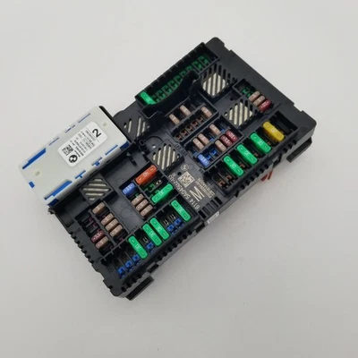 BMW X4 X3 G02 G01 2018-2023 caja de fusibles distribución de energía trasera 6114 5A04502-03 Foto 1 de 4