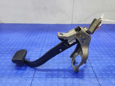 Conjunto de pedal de freno Kia Sorento 2016-2018 pieza original OEM 32800C6110 Foto 1 de 4