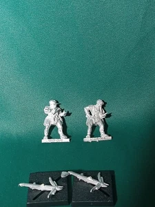 GW HERR DER RINGE URUK HAI ARMBRUSTSCHÜTZE A. Grün 1351 & 1352 - Bild 1 von 5