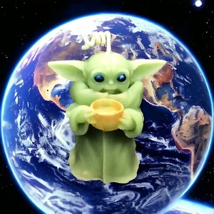 Baby Yoda Beeswax Pillar Candle,The Child, Mandalorian Grogu Disney, Star Wars - Picture 1 of 15
