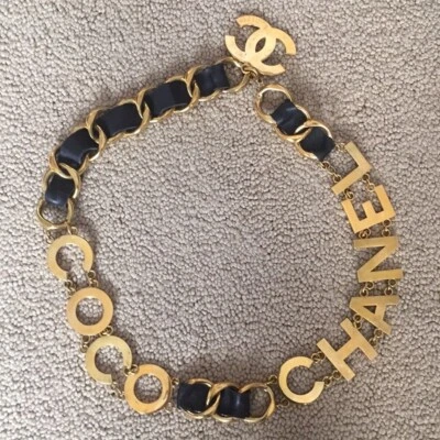 CHANEL ICÓNICO CINTURÓN CC MASIVO CUERO VINTAGE CADENA ENCANTO COLLAR LOGOTIPO 33 PULGADAS Foto 1 de 4
