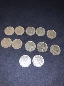 Lot Of 12 Australia 5 Cent Years: 66,70,81,81,81,87,88,89,90,91,94,94 Uncertifed - Picture 1 of 2