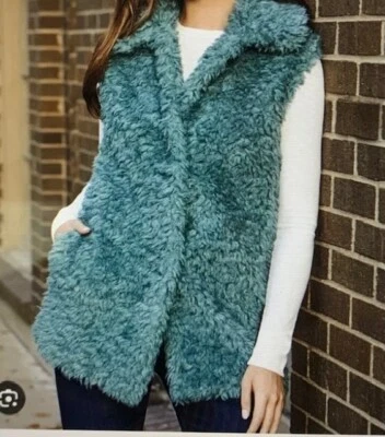 Chaleco UGG Tammie de piel sintética para mujer nuevo con etiquetas talla M Aloe Vera ** IMPRESIONANTE Y FUNCIONAL ** Foto 1 de 4