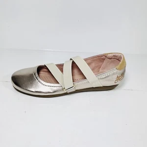 OTBT Anora Mary Jane Shoes Women’s 8M Gold Metallic Flat Shoes NIB - Picture 1 of 11