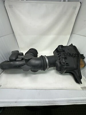 2016-2019 C7 Corvette Air Intake Elbow OEM GM - Image 1 of 3