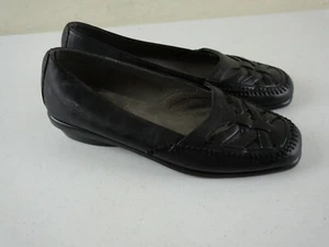 AEROSOLES 'Stitch N Turn' Women's 9M Black Slip-on Low Heel Comfort Shoes NEW - Picture 1 of 6