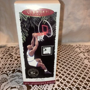 Hallmark 1995 Shaquille O'Neal SHAQ Dunk Keepsake Christmas Ornament NBA NEW - Picture 1 of 2