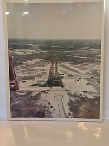Fotografías originales 8 x 10 de la NASA lanzamiento de cohete Mercury - Imagen 1 de 2